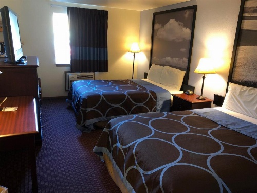 Super 8 by Wyndham Lewiston image 21